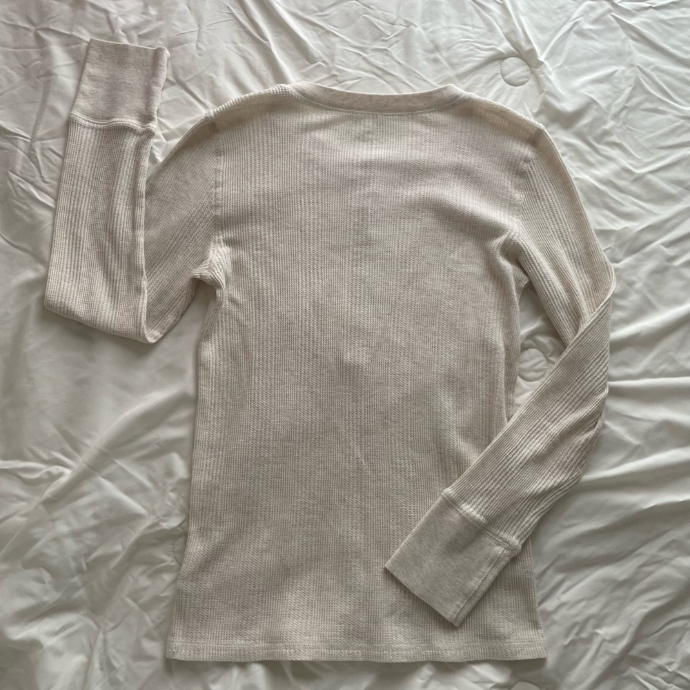 Aerie women’s long sleeve - Picture 3 of 4